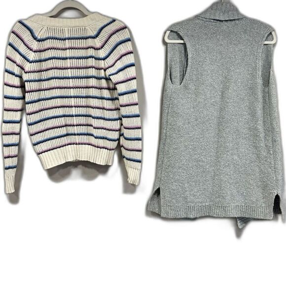Loft Bundle: Striped V-Neck Sweater & Soft Grey Textured Vest - Small - Picture 2 of 10